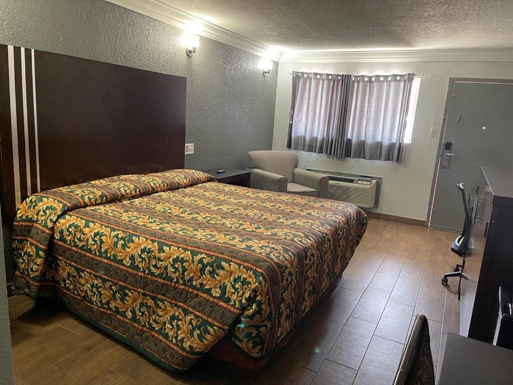 Budget Inn And Suites Crowley Eksteriør billede