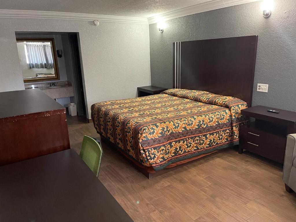 Budget Inn And Suites Crowley Eksteriør billede